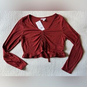 NEW Isabel Maternity cropped ribbed top, above the bump. Rushed front. Sz M